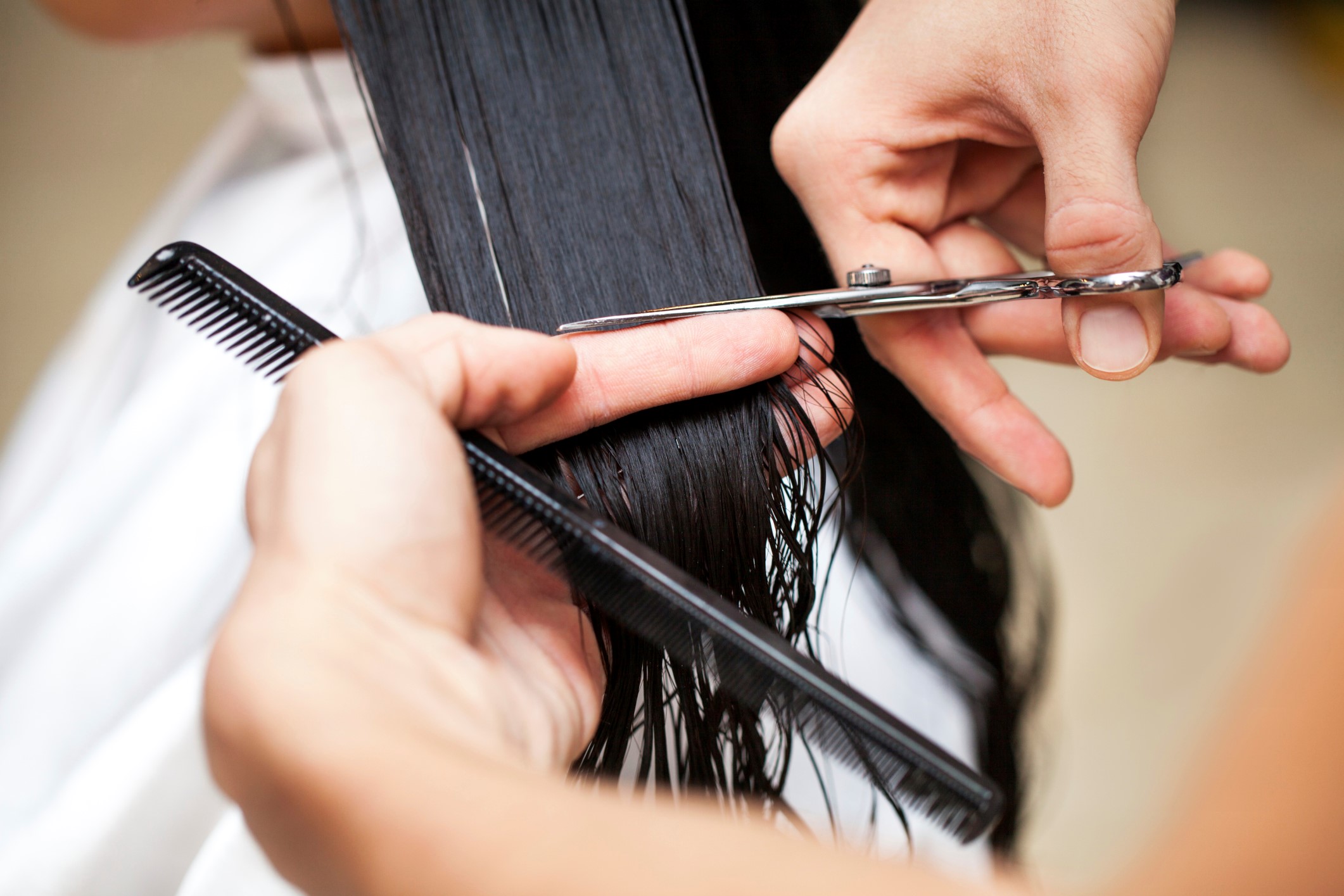 Cut the hair topper length to match your short hair